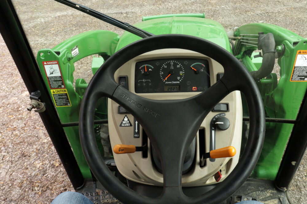 John Deere tractor For Sale