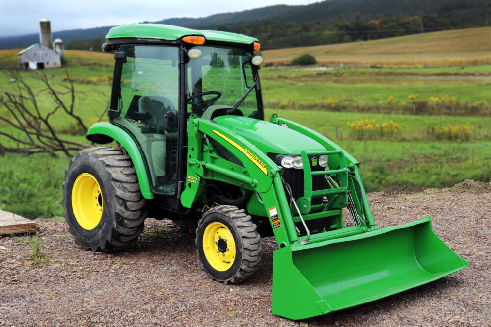 John Deere 3720 Tractor for sale