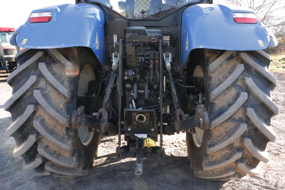 New Holland T7.210 tractor For Sale