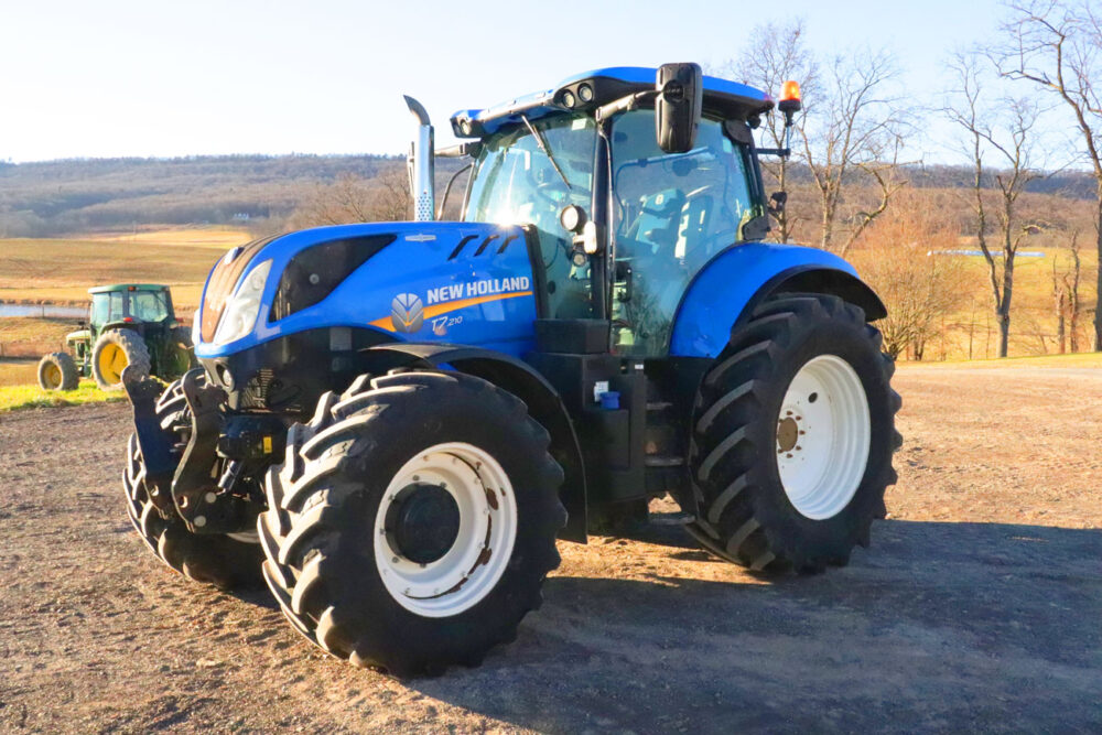 New Holland T7.210 tractor For Sale